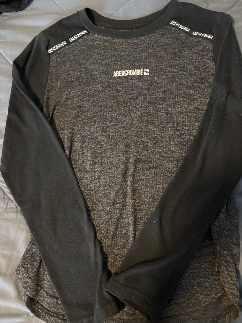 abercrombie kids Two-Tone Black Heather Crewneck Sweater